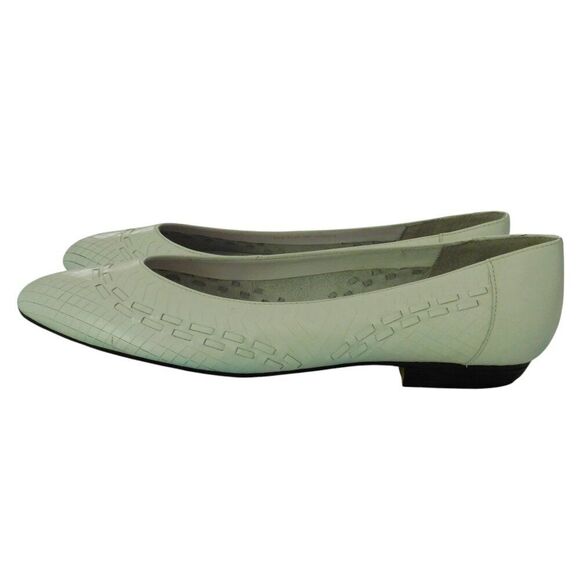 NEW Cabin Creek Carly Shoes White Woven Leather Slip-On Loafers Sz 9 Flats - Picture 5 of 7